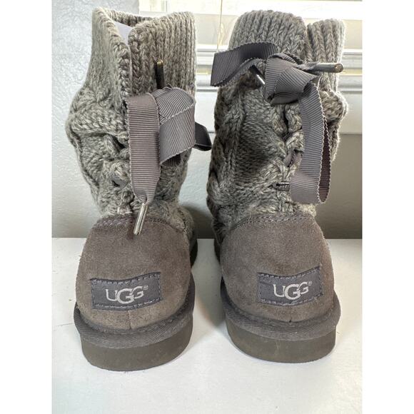 UGG Kids Gray Grey Lottie Knit Bow Boots Girls Size 4 1015342K Chunky Sweater - Picture 3 of 9
